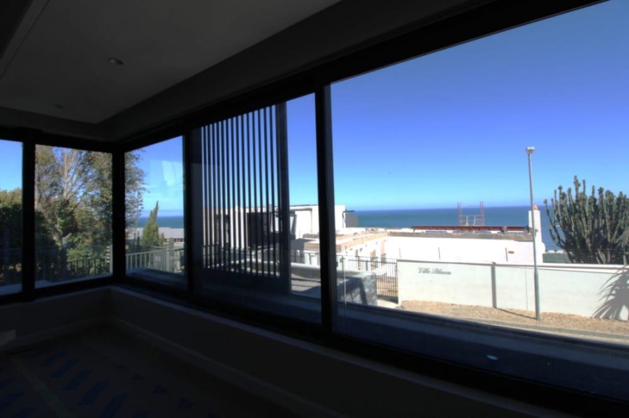 4 Bedroom Property for Sale in Camps Bay Western Cape